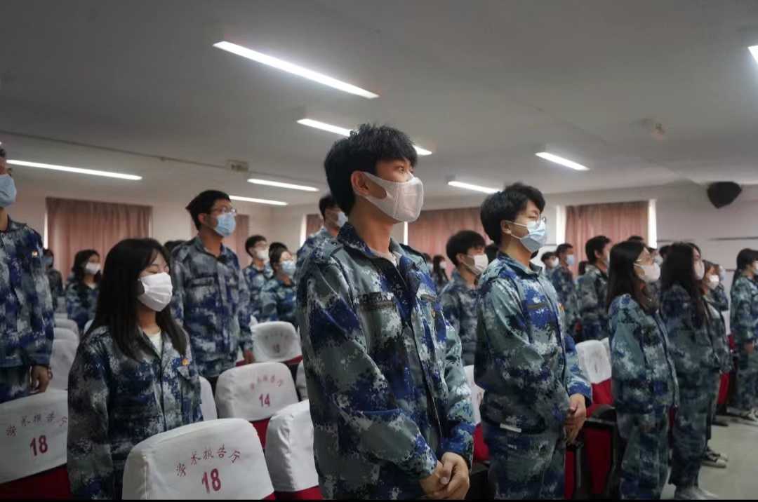 我校組織收聽收看慶祝中國(guó)共青團(tuán)成立100周年大會(huì)上直播