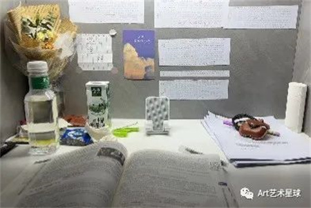 保定理工學(xué)院//藝術(shù)學(xué)院//青春榜樣（二）