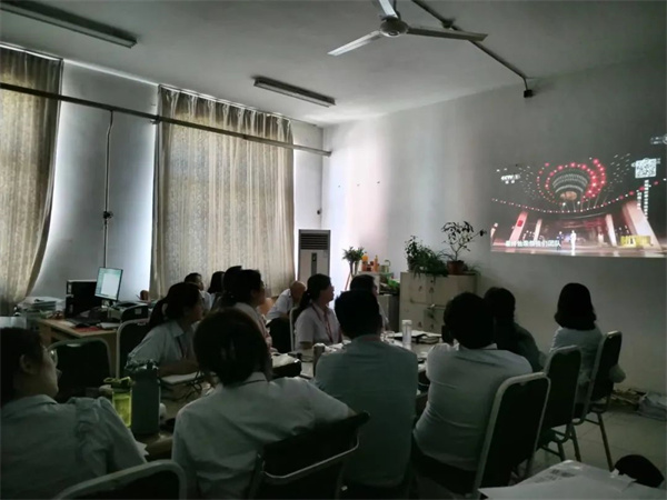 堅定信念正師風，明道育德鑄師魂——師德師風警示教育專題會