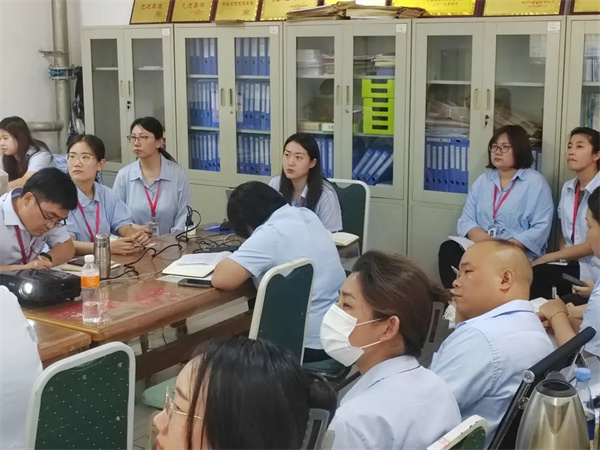 凝心聚力育棟梁——經濟學院院務會順利召開