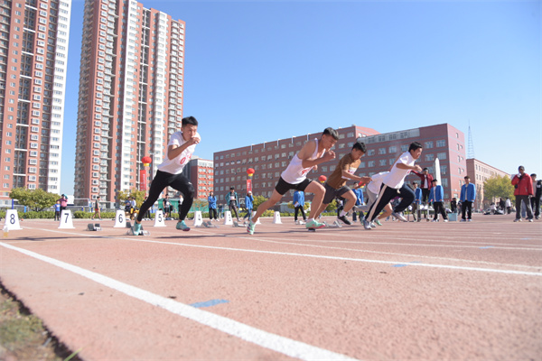 青春不息，為夢上場——我院參加我校舉辦的2023年秋季運動會