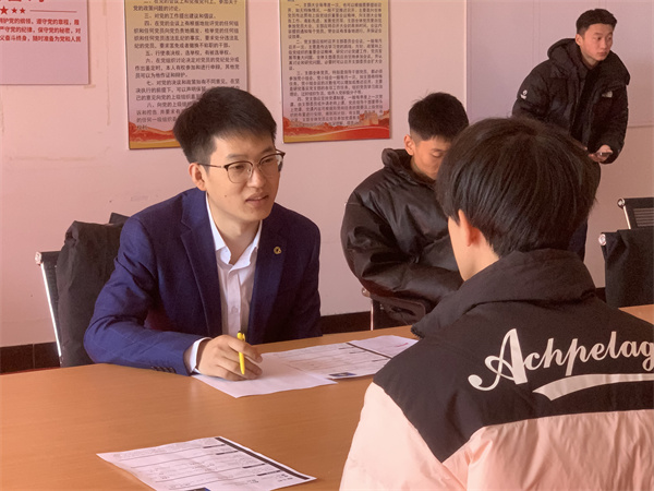 校企聯(lián)合，“職”為你來|中國人壽金融中心冬季招聘宣講會順利開展