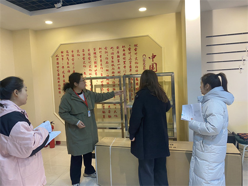 實(shí)驗(yàn)室建設(shè)穩(wěn)步進(jìn)行，安全檢查嚴(yán)陣以待