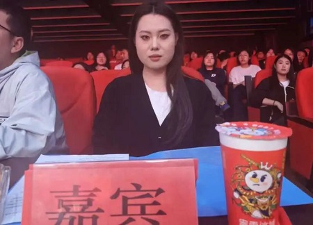 “不忘初心，砥礪前行”——保定理工學(xué)院藝術(shù)學(xué)院“第二屆團(tuán)總支學(xué)生會(huì)”換屆選舉大會(huì)暨表彰大會(huì)