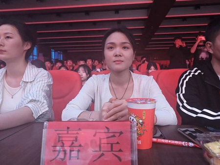 “不忘初心，砥礪前行”——保定理工學(xué)院藝術(shù)學(xué)院“第二屆團(tuán)總支學(xué)生會(huì)”換屆選舉大會(huì)暨表彰大會(huì)