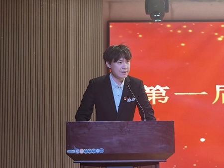 “不忘初心，砥礪前行”——保定理工學(xué)院藝術(shù)學(xué)院“第二屆團(tuán)總支學(xué)生會(huì)”換屆選舉大會(huì)暨表彰大會(huì)