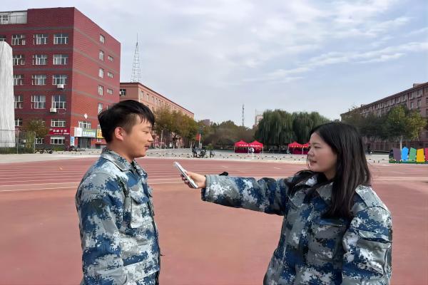 保定理工學(xué)院||管理學(xué)院||獻(xiàn)點(diǎn)滴血，綠生命樹(shù)——我院師生獻(xiàn)血活動(dòng)記錄專(zhuān)輯