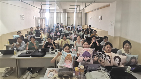 藝術(shù)學(xué)院 2021 級(jí)視覺(jué)傳達(dá)設(shè)計(jì)專(zhuān)業(yè)《卡通造型設(shè)計(jì)》結(jié)課作品展