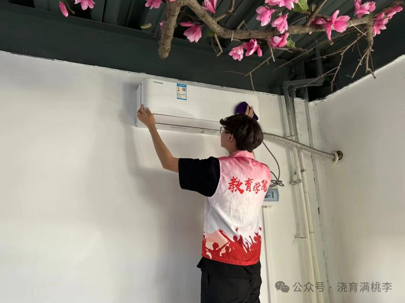 教育學(xué)院成功與善孝居養(yǎng)老院完成孝老敬親實(shí)踐教育基地揭牌！