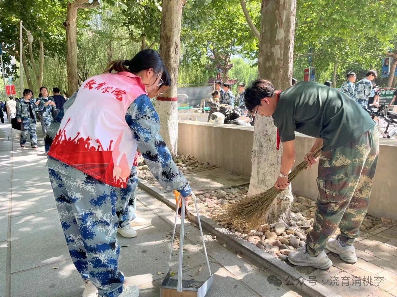 勞動踐于行，美德鑄于心