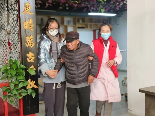 “揚愛老美德，獻志愿精神”志愿服務慰問活動圓滿結(jié)束