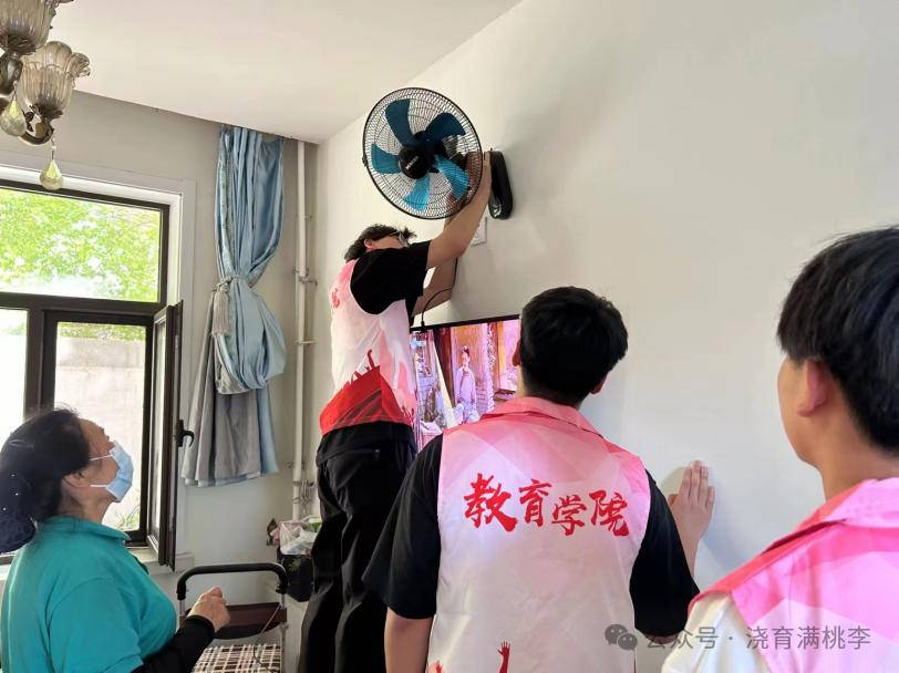 教育學(xué)院成功與善孝居養(yǎng)老院完成孝老敬親實(shí)踐教育基地揭牌！