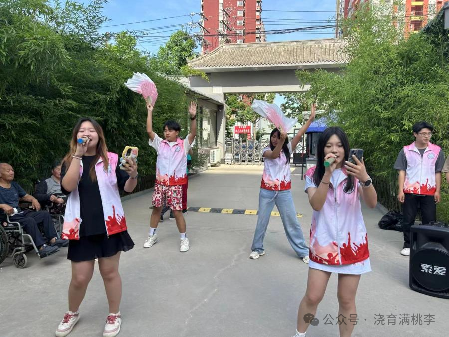 教育學(xué)院成功與善孝居養(yǎng)老院完成孝老敬親實(shí)踐教育基地揭牌！