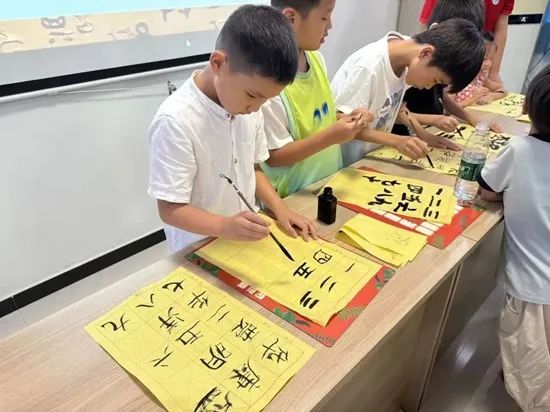 社會實踐(十七)|七彩假期護童夢,情暖童心傳文明①——保定理工學(xué)院經(jīng)濟學(xué)院“三下鄉(xiāng)”社會實踐