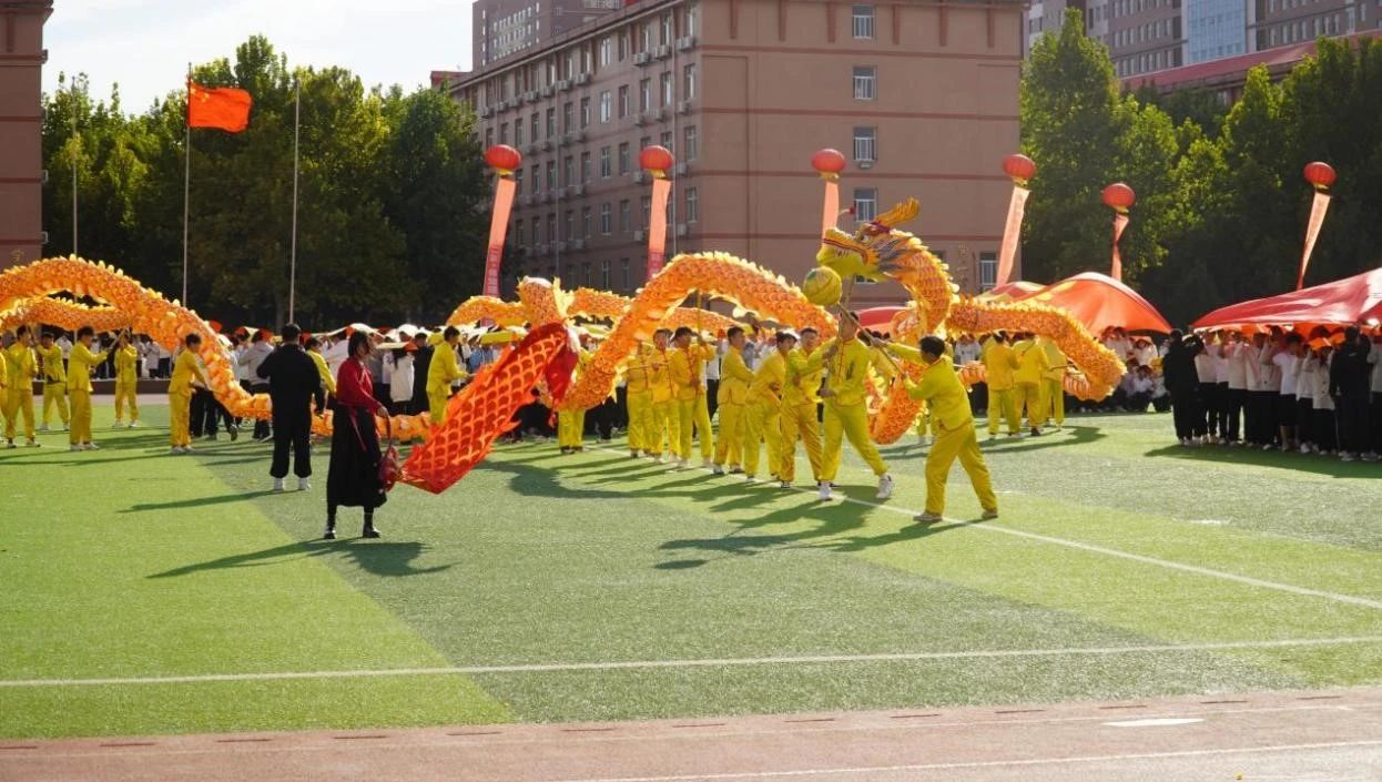 激情點(diǎn)燃?jí)粝?，運(yùn)動(dòng)鑄就輝煌