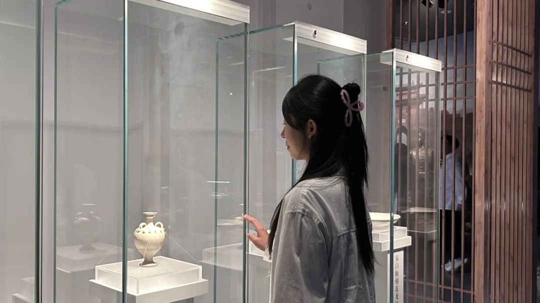 保定理工學(xué)院康復(fù)醫(yī)學(xué)院組織學(xué)生前往保定市博物館開展“尋訪追憶崢嶸路，實踐奮斗顯擔(dān)當(dāng)”愛國主義教育實踐活動
