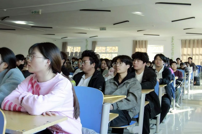 【智啟農(nóng)桑，慧創(chuàng)豐穰】｜信息科學(xué)與工程學(xué)院組織召開(kāi)