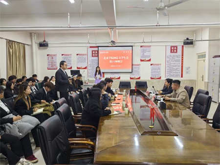 保定理工學(xué)院藝術(shù)學(xué)院團總支學(xué)生會 第十一周團學(xué)例會圓滿結(jié)束