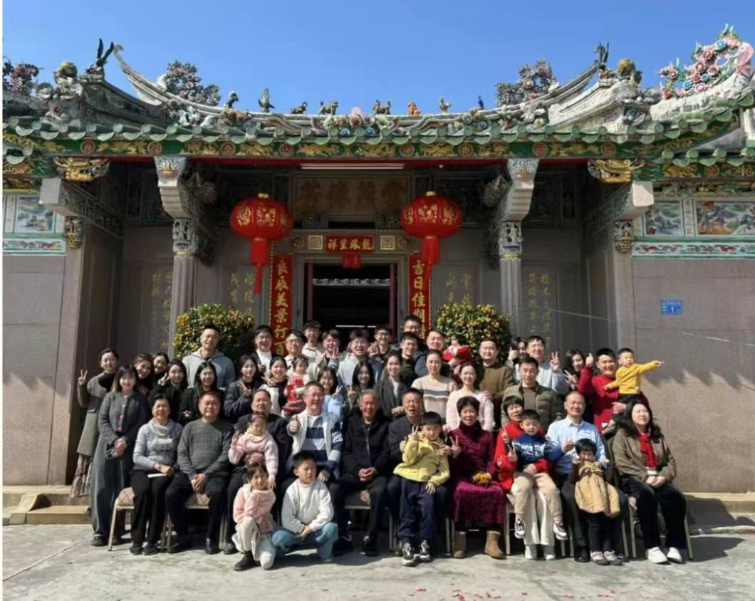 保理特色寒假作業(yè)(第一期)| 全家福大片,溫暖來襲~