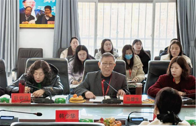 馬克思主義學(xué)院舉辦兼職教師暨“雙導(dǎo)師”協(xié)同推進(jìn)座談會(huì)