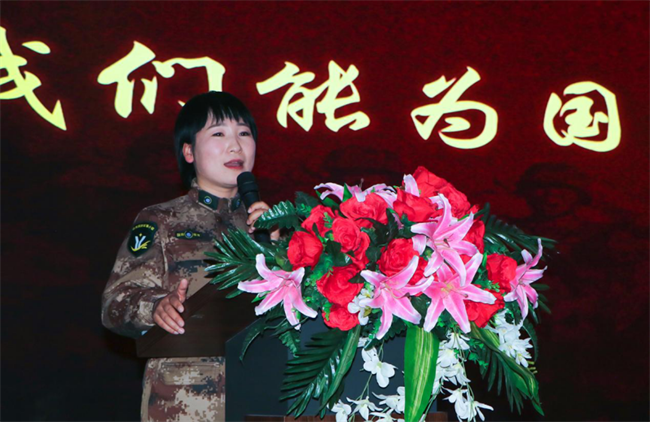 燃我青春 強(qiáng)我國(guó)防——《人民的軍隊(duì)·音樂(lè)國(guó)防課》走進(jìn)保定理工學(xué)院