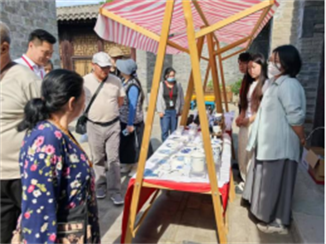 匠心非遺煥新顏 校館聯(lián)袂啟新篇——保定理工學(xué)院非遺手工市集燃動淮軍公所博物館