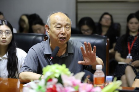 藝術學院舉辦專家座談會 聚焦學院建設 共繪發(fā)展藍圖